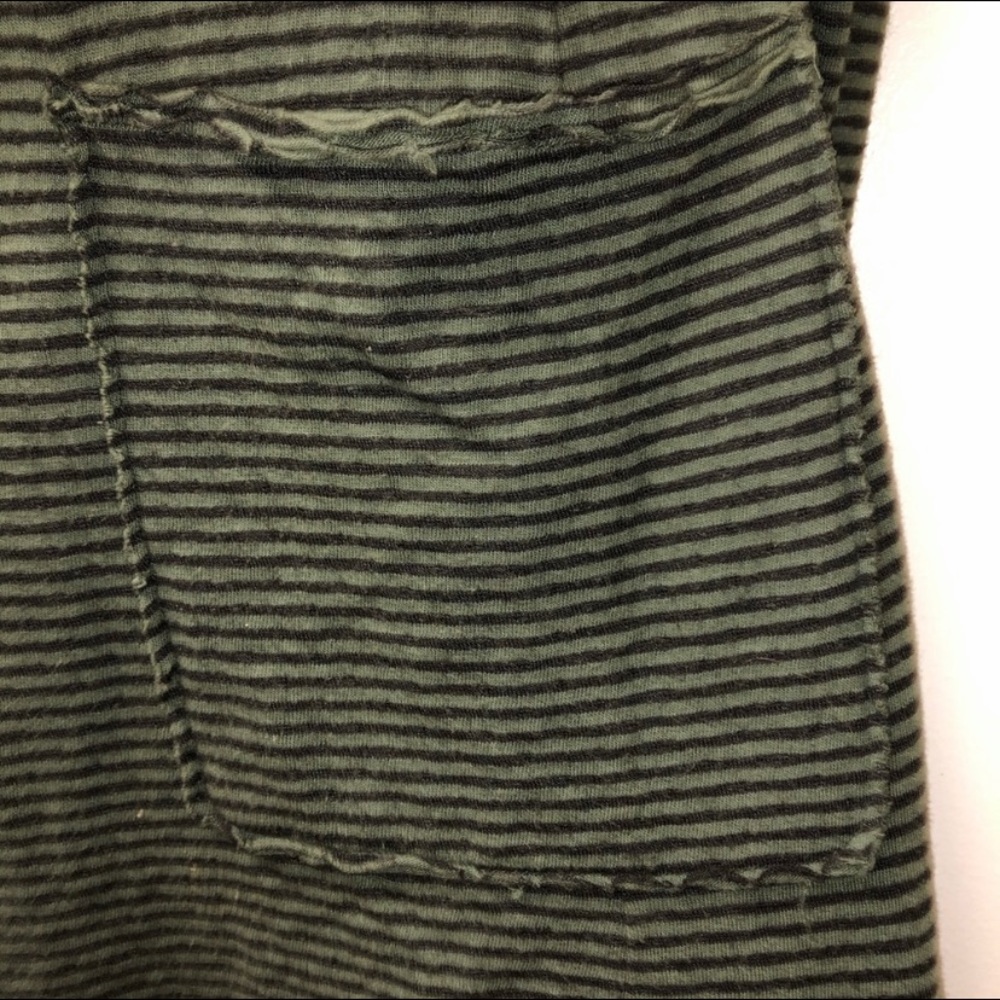 Jūde Green Stripe Ruffled Cardigan - Picture 5 of 9